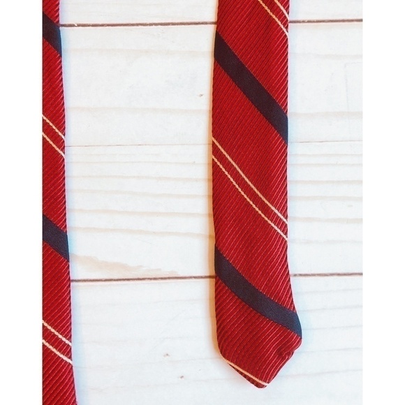 Ramsey London Red with Blue/Tan Stripe Neck Tie - Picture 4 of 7